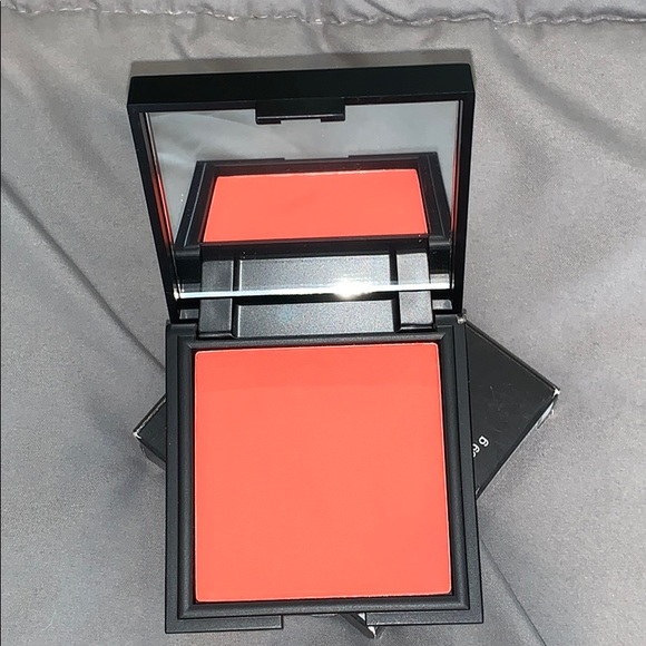 Moodstruck Minerals Pressed Blusher - Picture 2 of 3